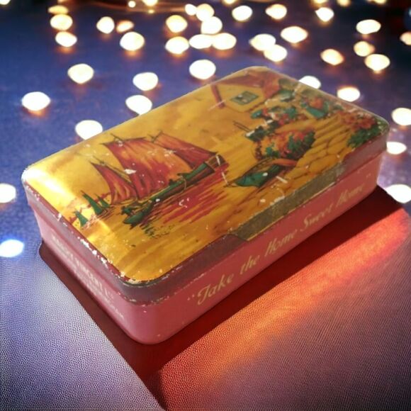 Blue Bird Toffee Tin Boat Village Design Hinged England Vtg Harry Vincent Candy. - Picture 16 of 16